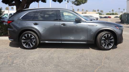 2025 Mazda CX-90