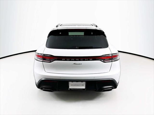 2024 porsche macan base