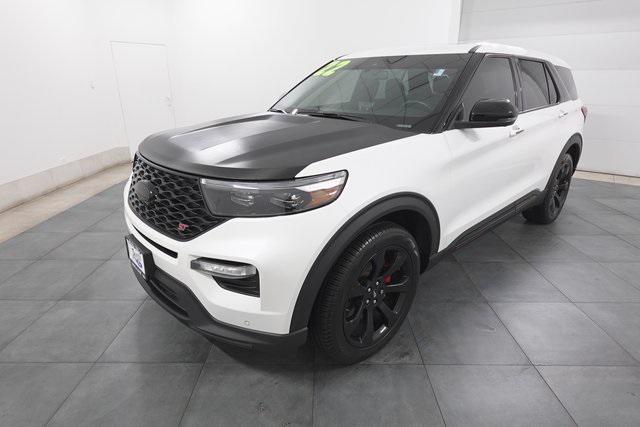 2022 ford explorer st