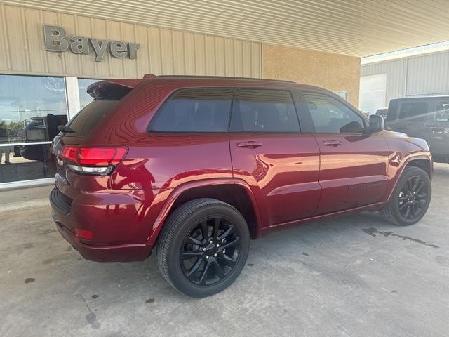 2020 jeep grand cherokee altitude