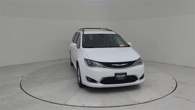 2018 chrysler pacifica touring-l