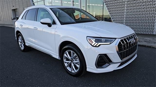 2024 audi q3 premium plus