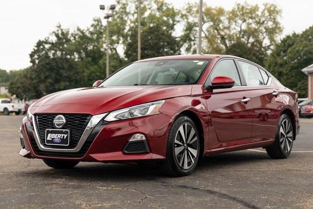 2022 nissan altima 2.5 sv