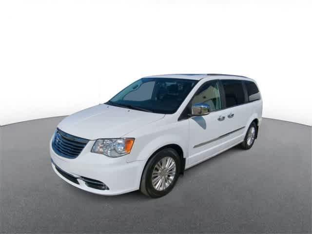2016 chrysler town & country limited