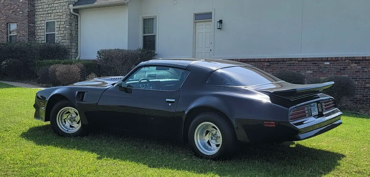 1977 pontiac firebird trans am se