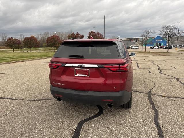 2023 chevrolet traverse lt cloth