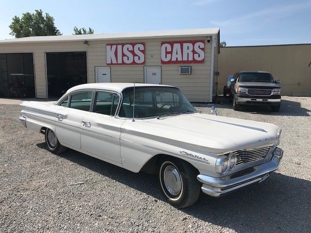 1960 pontiac catalina sedan survivor