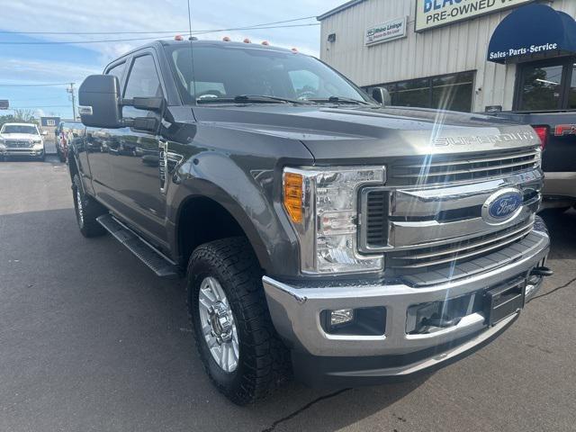 2017 ford f-250 xlt