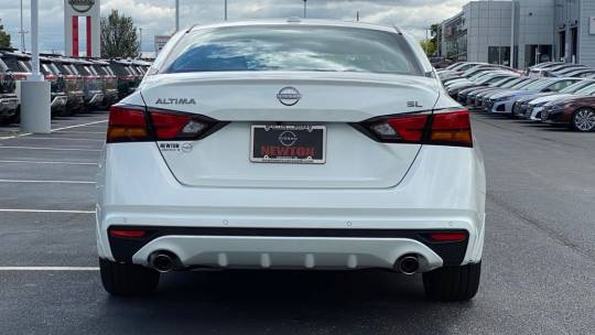 2025 Nissan Altima sl
