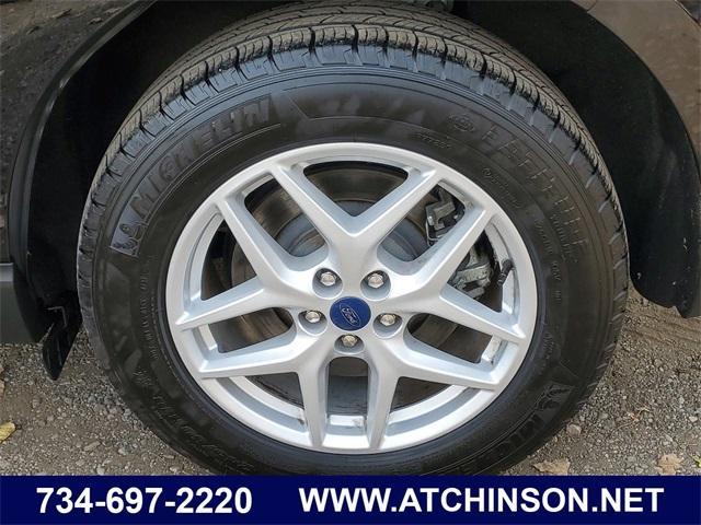 2022 ford edge sel