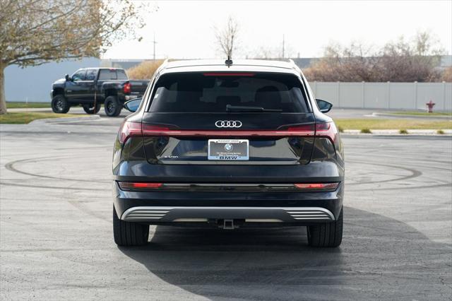 2019 audi e-tron premium plus