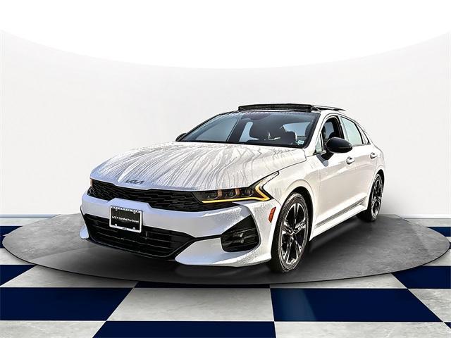2022 kia k5 gt-line