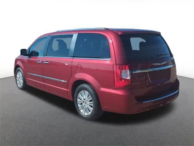 2014 chrysler town & country limited