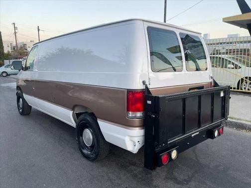 1999 ford e150