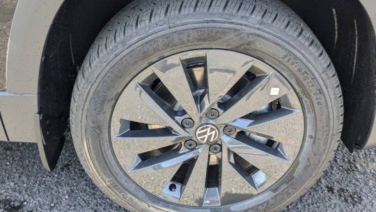 2024 Volkswagen Taos