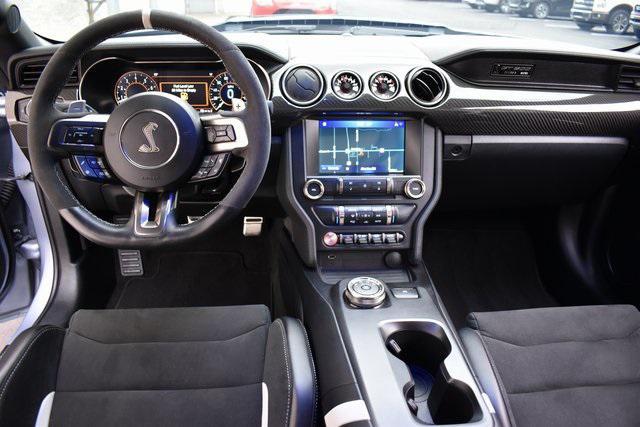 2022 ford mustang gt