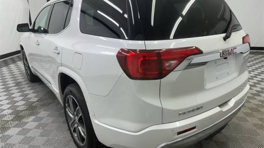2017 GMC Acadia