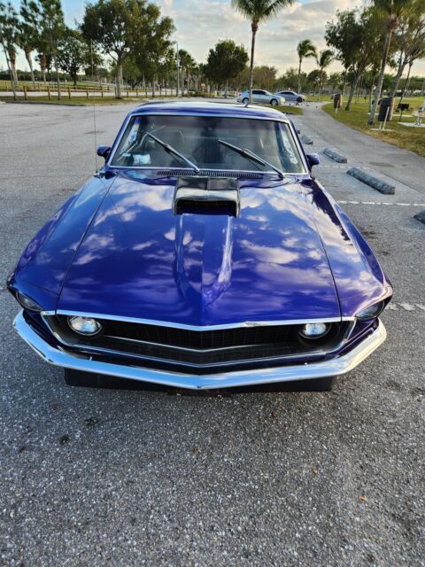 1969 ford mustang purple fwd automatic