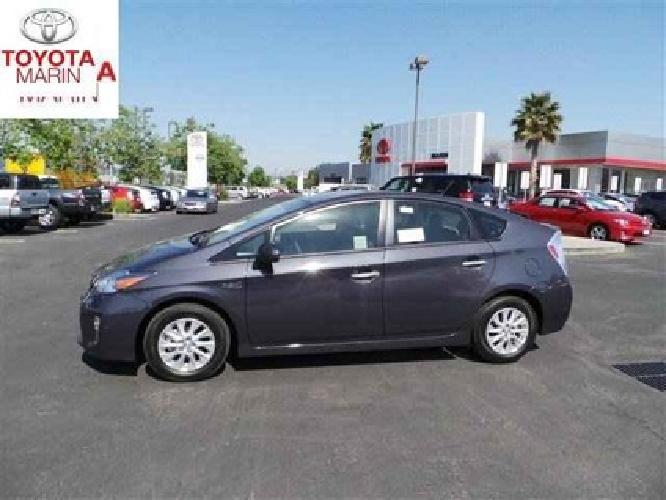 2014 toyota prius plug-in in san rafael, ca