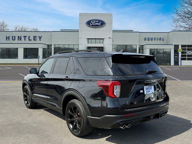 2021 ford explorer st
