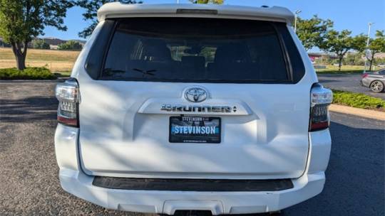 2022 toyota 4runner sr5