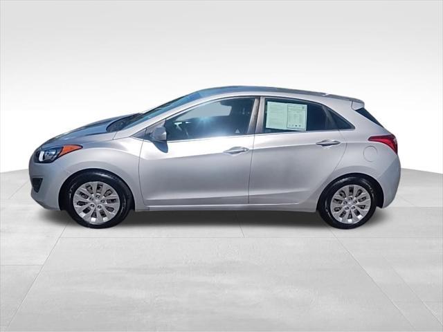 2017 hyundai elantra gt base