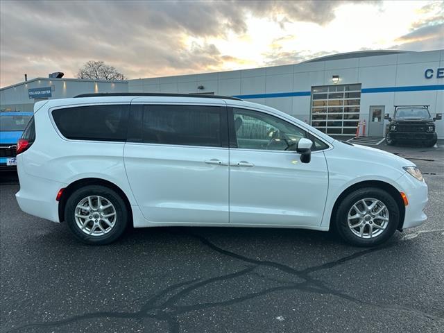 2021 chrysler voyager lxi