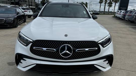 2025 Mercedes-Benz GLC