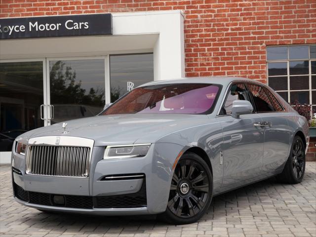 2022 rolls-royce ghost base