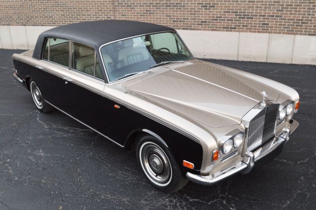restored - long wheel base sedan. collectable, very rare, spectacular example