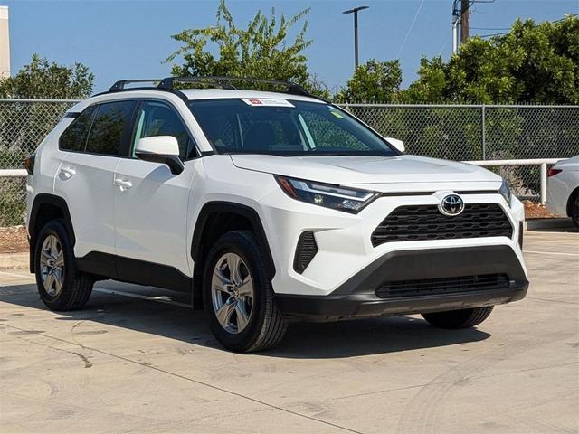 2023 toyota rav4 xle