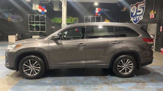 2017 Toyota Highlander