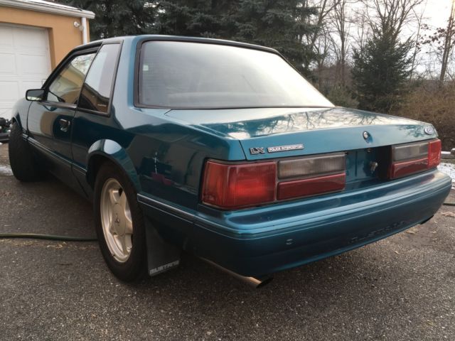 1993 mustang 5.0 lx notch back coupe 5 speed 302 stick coral reef blue coupe 302
