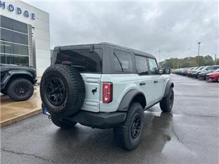 2022 Ford Bronco base advanced