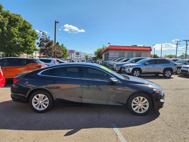 2022 chevrolet malibu lt