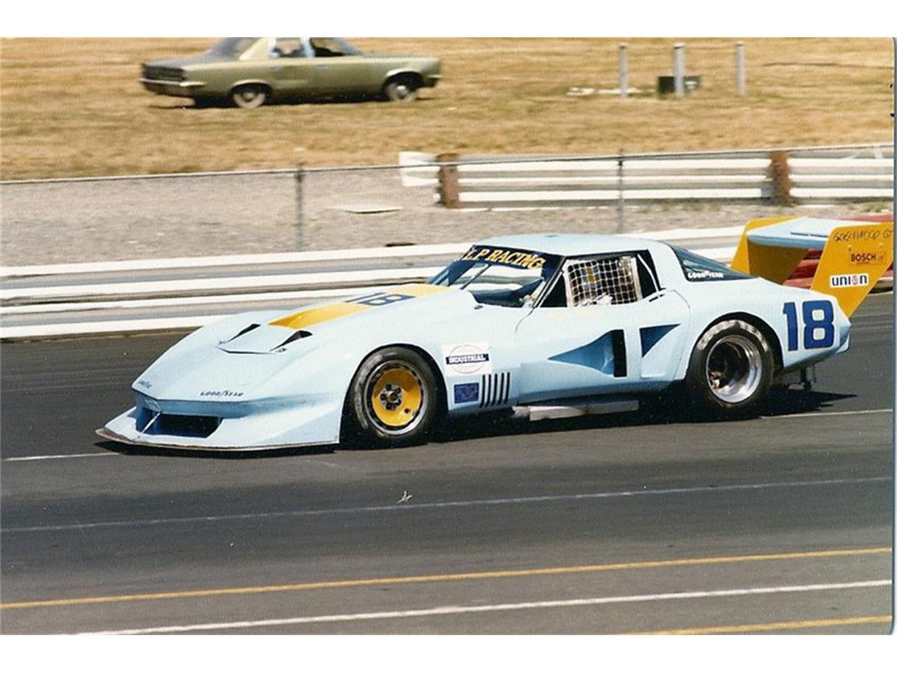 1977 chevrolet corvette