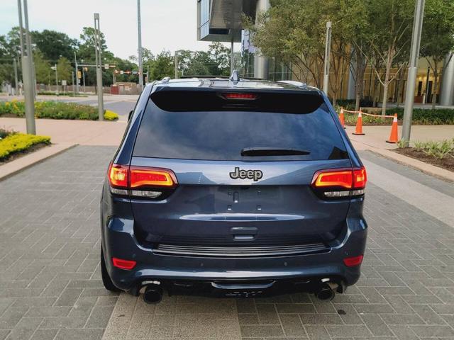 2020 jeep grand cherokee srt