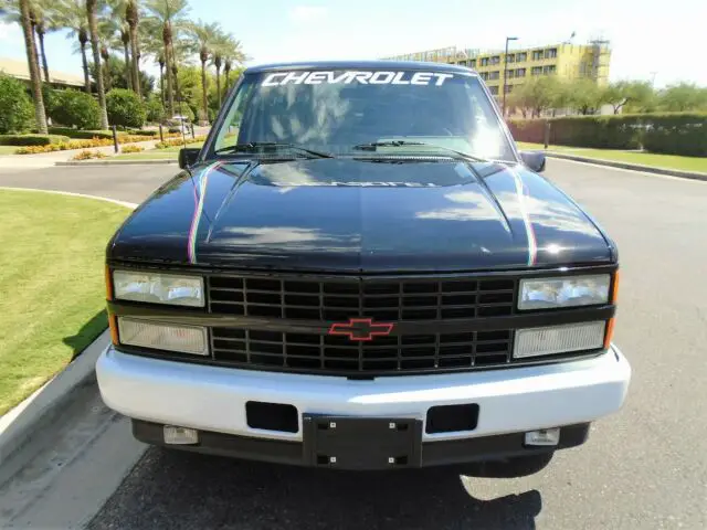 1993 chevrolet silverado 1500 77th indy 500 pace truck