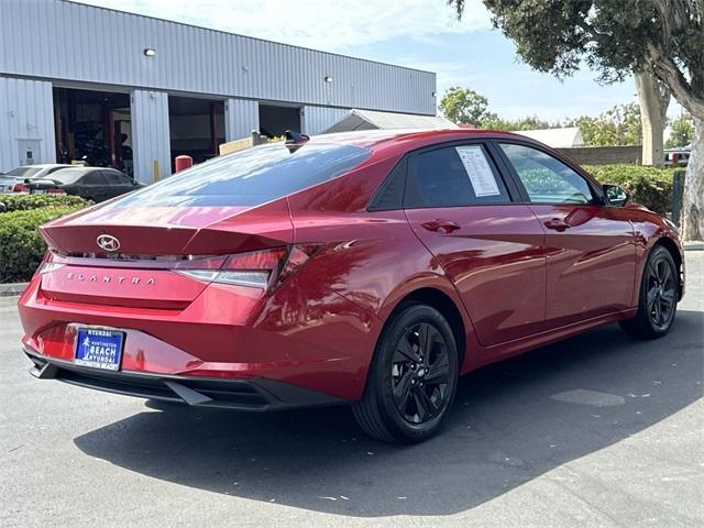 2022 hyundai elantra sel