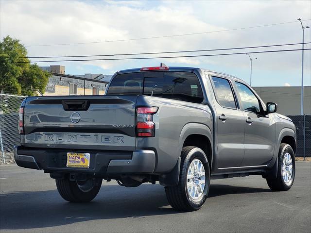 2023 nissan frontier sv