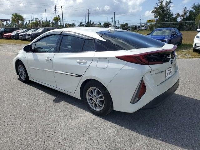 2017 toyota prius prime plus