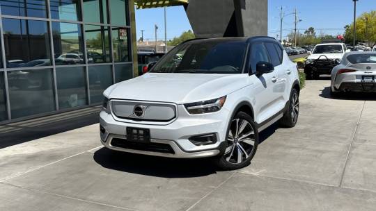 2021 Volvo XC40