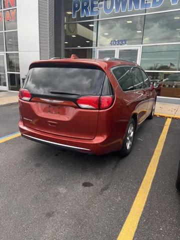 2018 chrysler pacifica touring-l plus