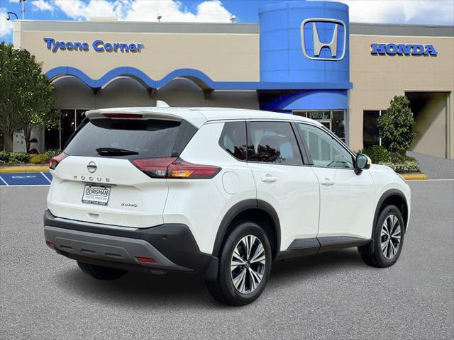 2021 nissan rogue sv