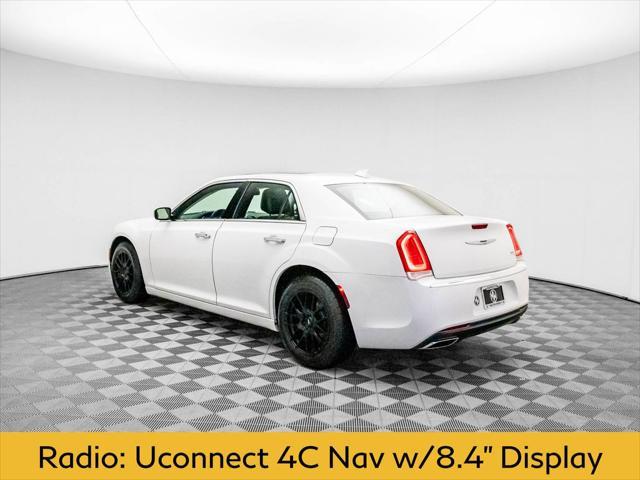 2017 chrysler 300c base