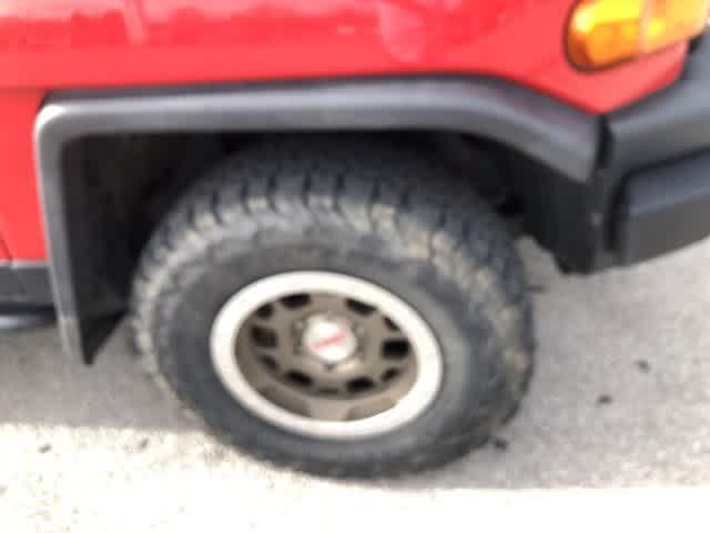 2012 toyota fj cruiser base