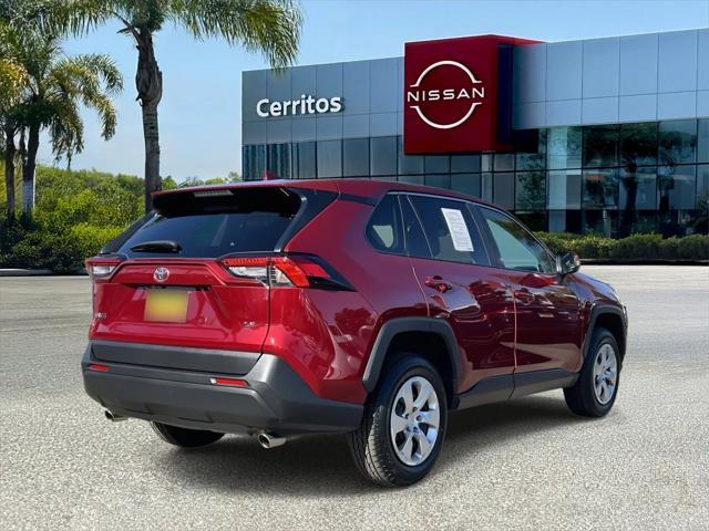 2022 toyota rav4 le