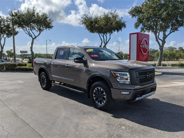 2024 nissan titan pro-4x