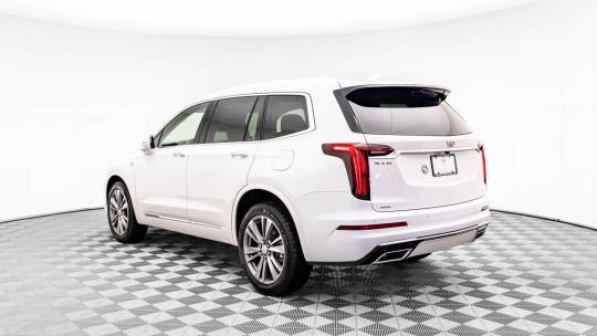2025 Cadillac XT6