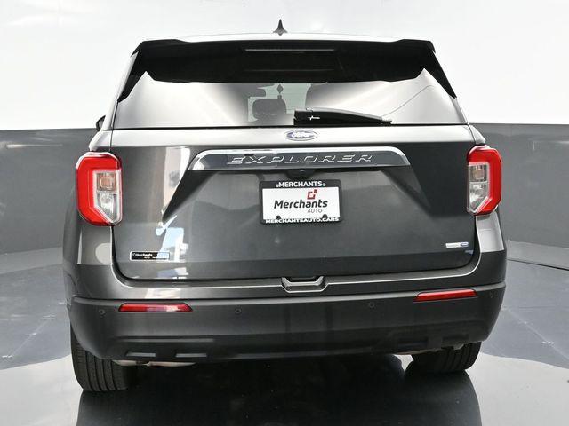 2020 ford explorer base